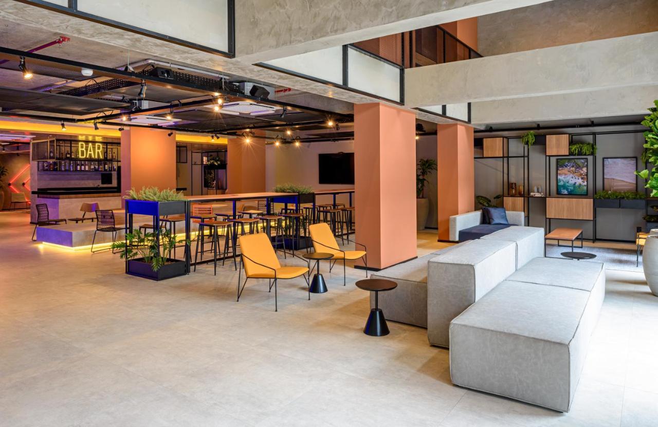 Ibis Budget Balneario Camboriu Bagian luar foto